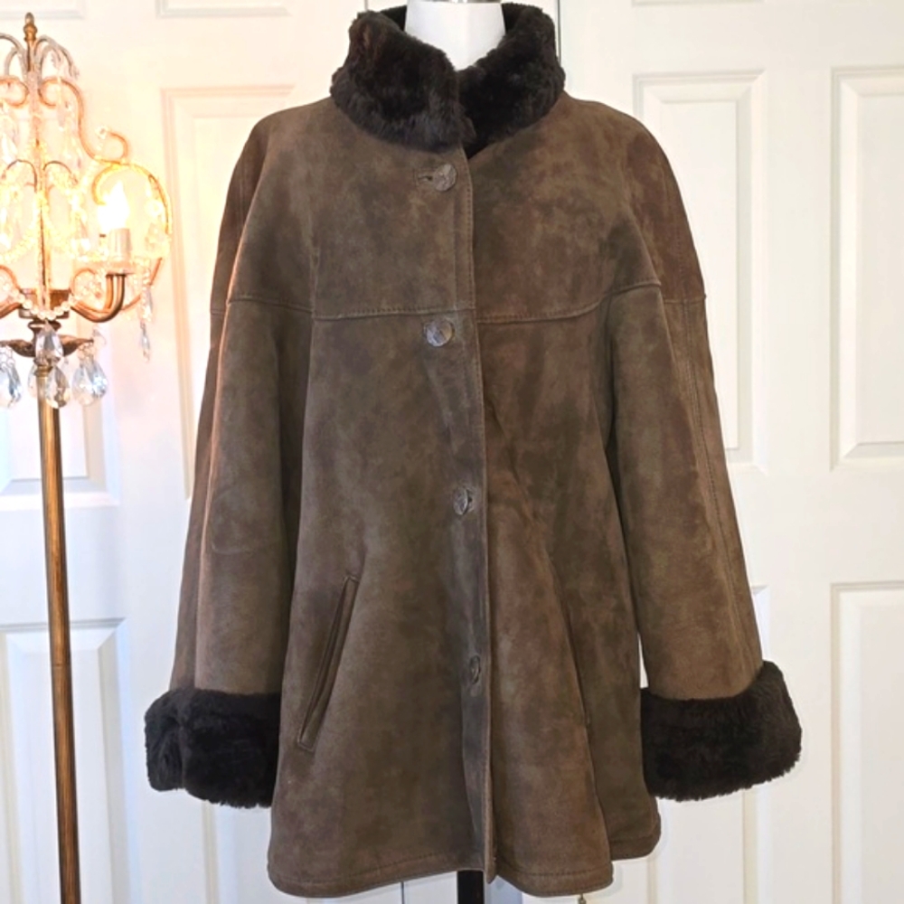 Sawyer Of Napa Genuine Shearling Coat - Vintage: $500 POSH AUTHENTICATION